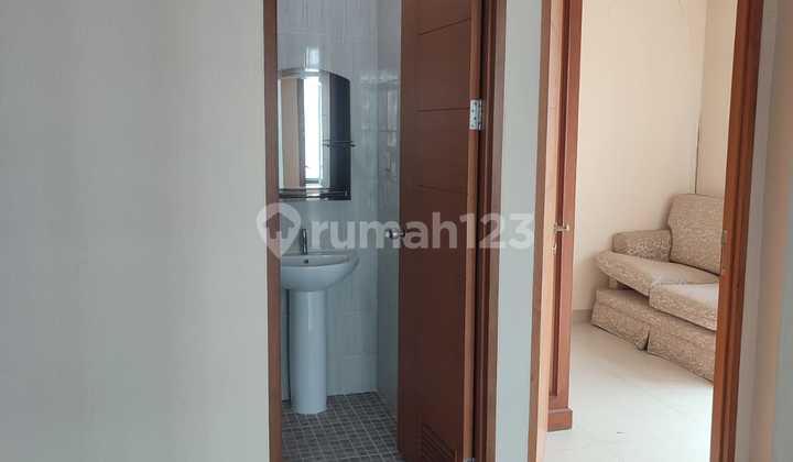 DIJUAL MURAH! APARTMENT FURNISHED DI THE HAMPTON'S
