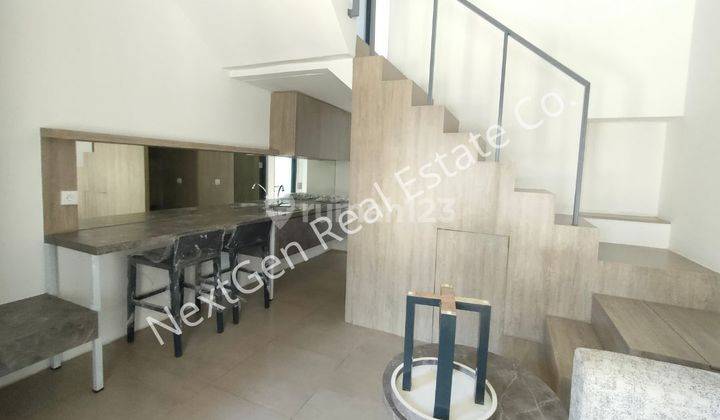 Freja House Bsd City 8