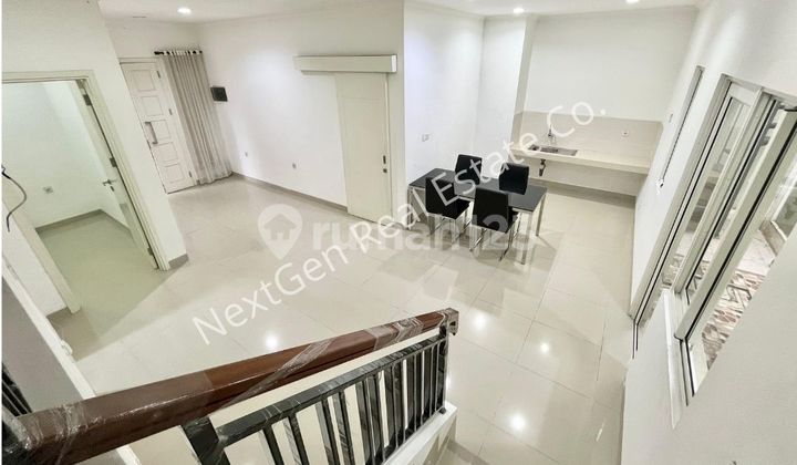 Disewakan Rumah Edison Gading Serpong 8X15 Dekat Umn 2