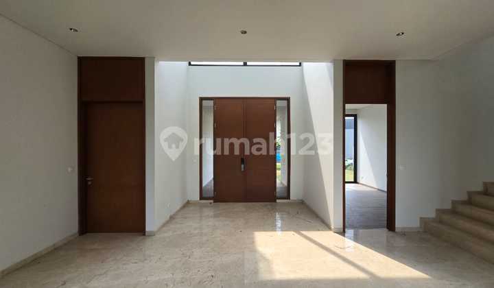 Dijual Rumah Super Mewah Lyndon Navapark Bsd 2