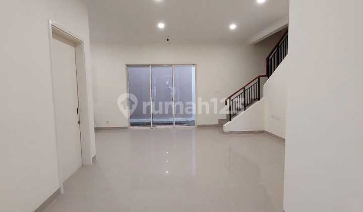 Rumah Siap Huni (Brand New) di Cluster Flaminggo Summarecon Serpong