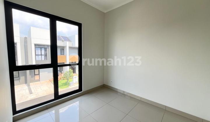 For Rent: Regia Summarecon Crown Gading Type 5X11, Harapan Indah, Bekasi 2