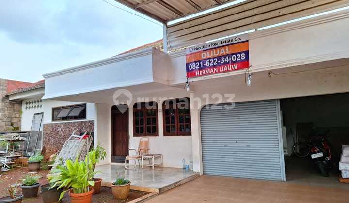 Price Reduced For Sale: Wooden House in Kayu Putih, Pulo Gadung, East Jakarta