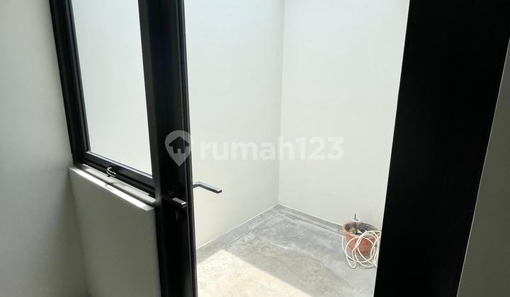 Dijual Rumah Attic Room Tangerang 2