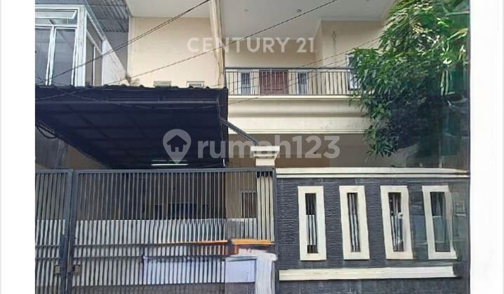 Turun Harga Dijual Rumah 2 lantai di Tomang Jakarta Barat