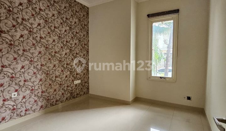 Disewakan Rumah Aristoteles Siap Huni Lokasi Strategis 2