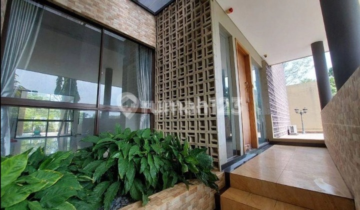 Luxury House Strategic Location in DE BRASSIA DE PARK 2