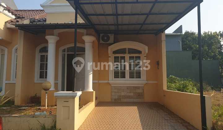 Disewakan Rumah Furnished Rapi Dekat akses Tol Jakarta Serpong