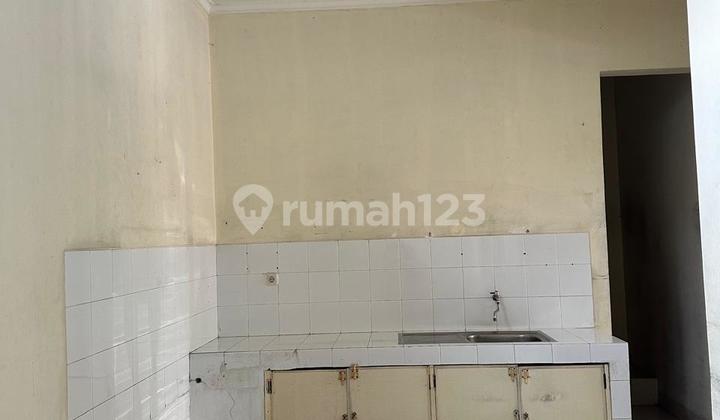 Ready-to-Occupy House in CASA JARDIN RESIDENCE in West Jakarta 2