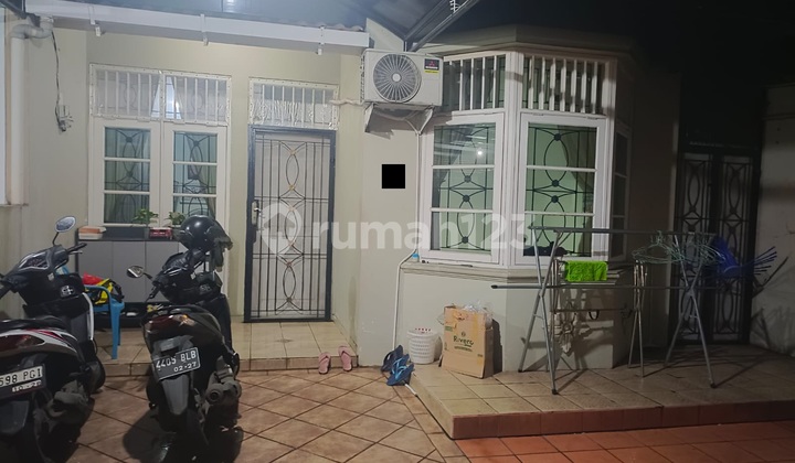 For Sale, Move-In Ready House in Sector 7A Gading Serpong 2