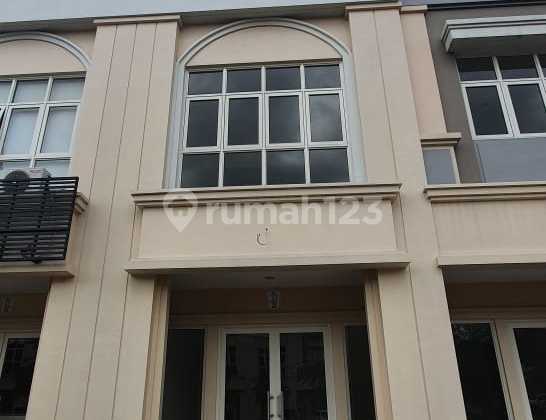 For Sale: THE SAVIA 2-Story Shophouse, Move-In Ready, Strategic Location. 1