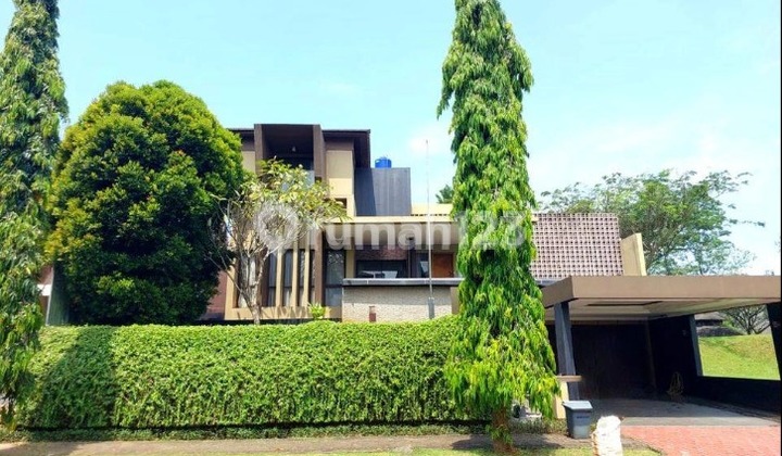 Rumah Mewah Lokasi Strategis di DE BRASSIA DE PARK 