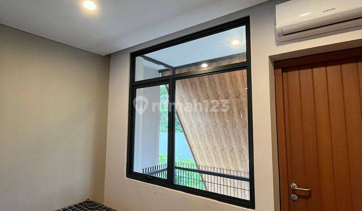 Disewakan Rumah Milenial Posisi Hook Full Furnished Di Bsd 2