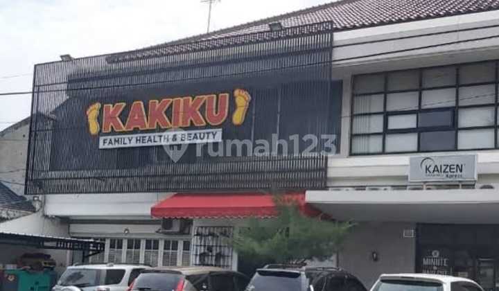 For Sale/Rent Commercial Space Strategic Location Ready to Use For Sale/Rent Commercial Space Strategic Location Ready to Use