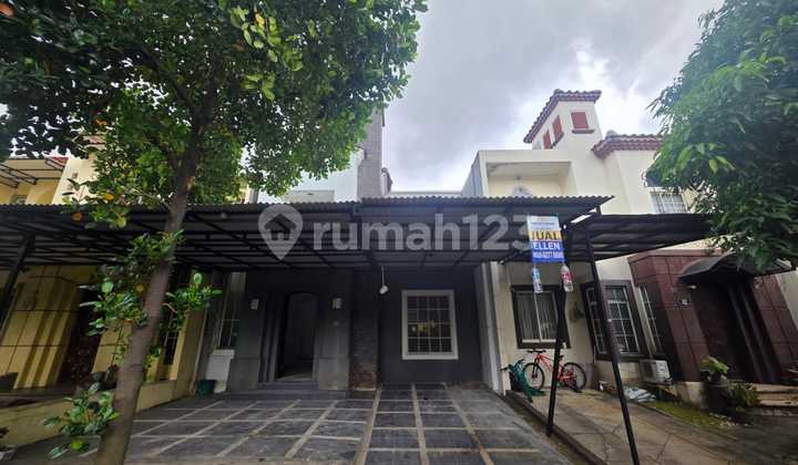 Dijual Rumah 2 Lantai Lingkungan Asri Depan Taman Dekat Tol Karawaci Dijual Rumah 2 Lantai Lingkungan Asri Depan Taman Dekat Tol Karawaci