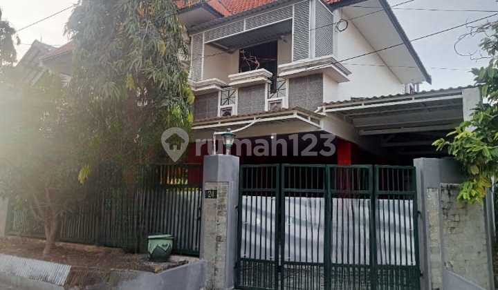For Quick Rent, Spacious House Located in Mulyosari, Surabaya AD 1