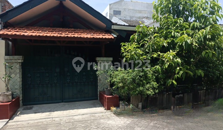 DIJUAL CEPAT RUMAH DI WISMA LIDAH KULON KT 1