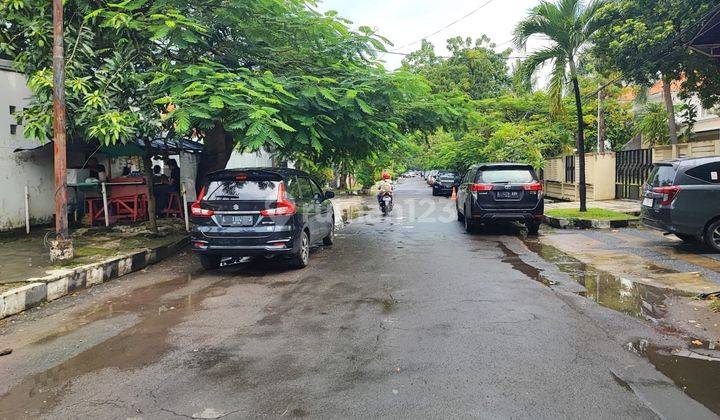 Rumah Untung Suropati Surabaya Hadap Timur Laut Pusat Kota 2