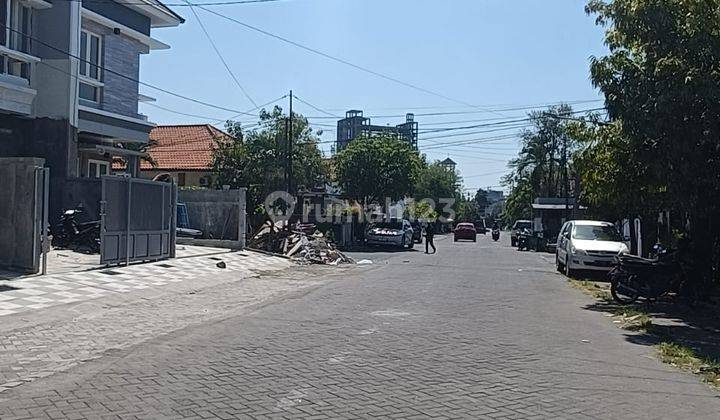 Rumah Gress Minimalis di Jemursari 2 Lantai 2