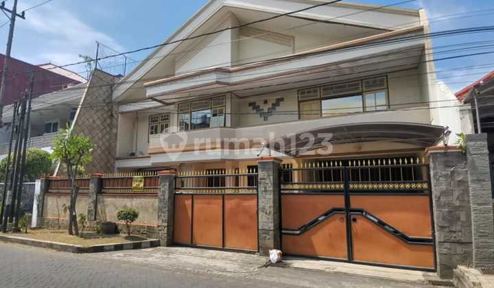 DiJual rumah Darmo permai selatan  KT
