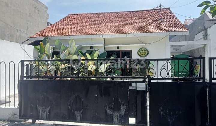 For Rent: Commercial House Location Near Al Akbar Mosque Surabaya AD 1