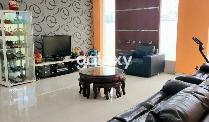 Rumah Minimalis Raffles Garden Surabaya 2 Lantai agak Tusuk Sate 2