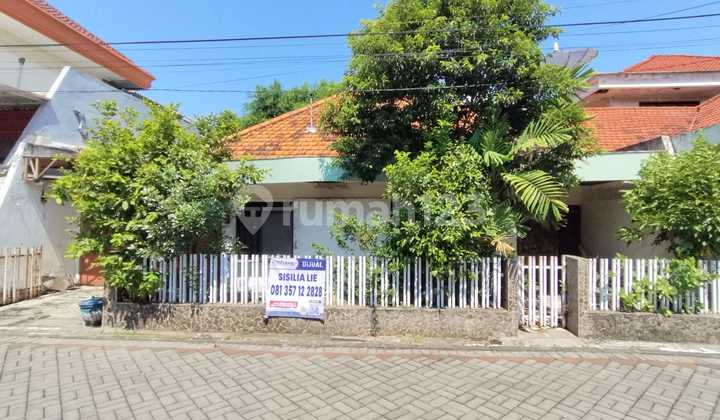 FOR SALE DOWNTOWN AREA BOARDING HOUSE SS 1