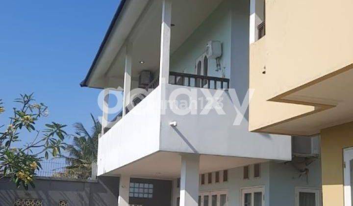 Villa Raya Pantai Pabean Gianyar Bali 3 unit Villa 2 Lantai Full Furnish 2