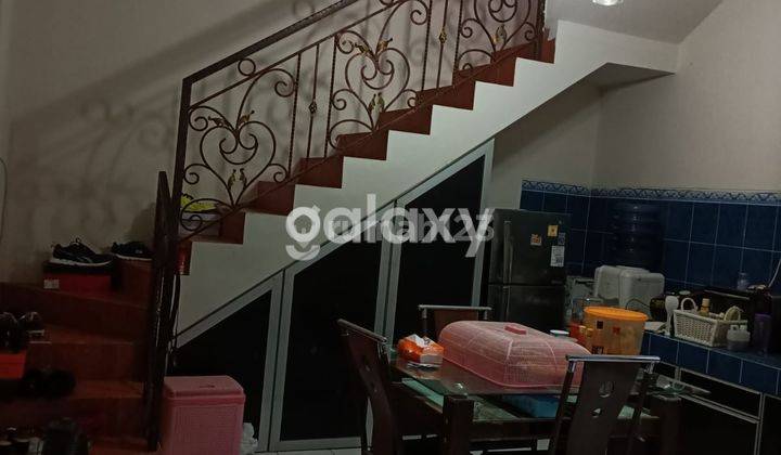 Rumah Babatan Pratama 1,5 Lantai Hadap Selatan 2