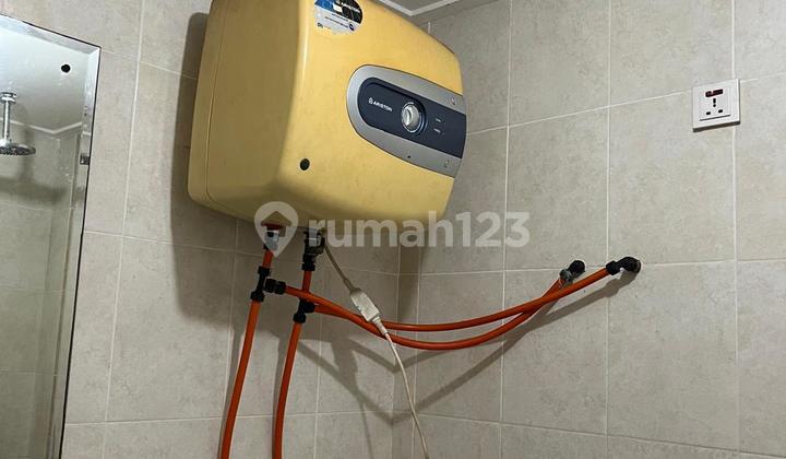 Disewakan Rumah 2Lantai Layar Permai Pik 2