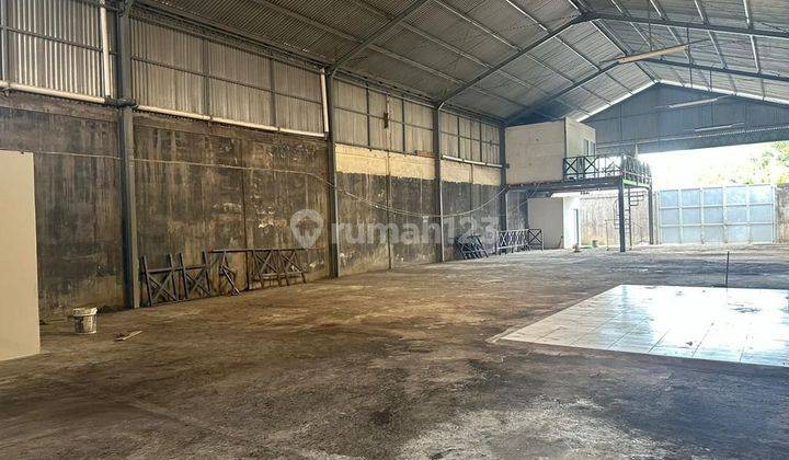 DISEWAKAN GUDANG 400 m2 DI PADANG SAMBIAN KLOD 1