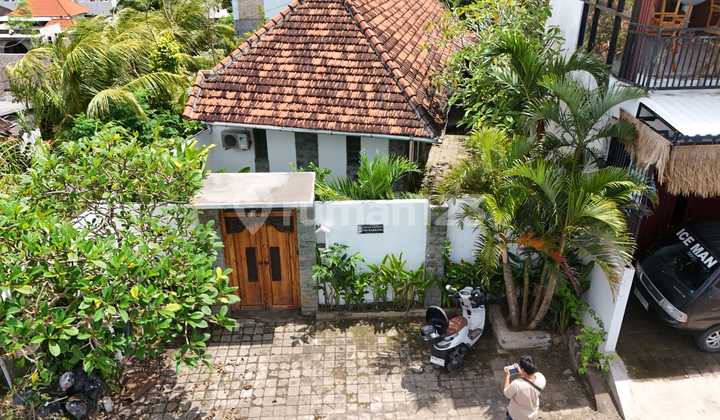 Disewakan Tanah + Bangunan Tua di Uluwatu