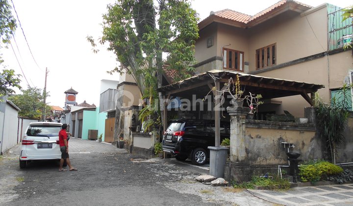 Dijual Tanah dan Bangunan dengan Luas Total 300 M² - Badung Dijual Tanah dan Bangunan dengan Luas Total 300 M² - Badung