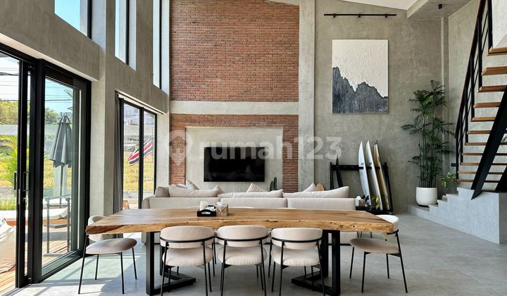 DISEWAKAN – VILLA GAYA LOFT DI CANGGU DISEWAKAN – VILLA GAYA LOFT DI CANGGU
