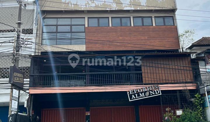 Dijual Tanah dan Bangunan 3 Bidang Total Luas 200 M2 - Badung