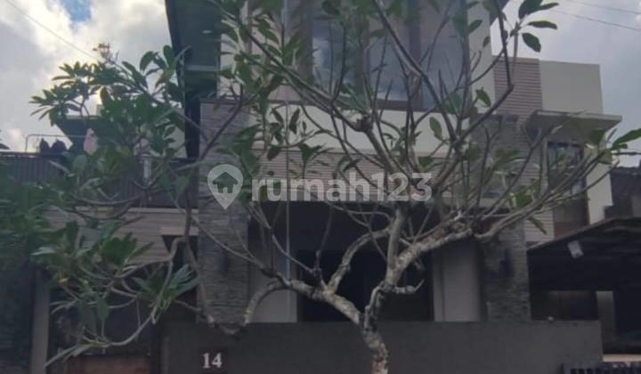 Dijual 1 Bidang Tanah Strategis Total Luas 105 M² dengan Bangunan - Badung