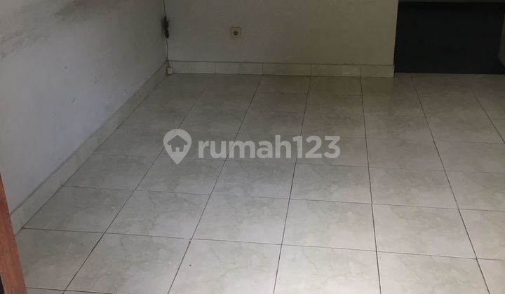 DIKONTRAKKAN RUMAH DI PEDUNGAN 2