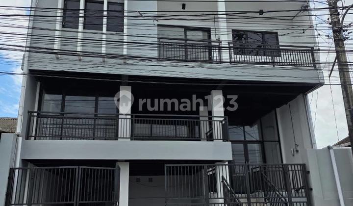 Disewakan Rumah Strategis Siap Huni - Denpasar (Minimal Sewa 2 Tahun) Disewakan Rumah Strategis Siap Huni - Denpasar (Minimal Sewa 2 Tahun)