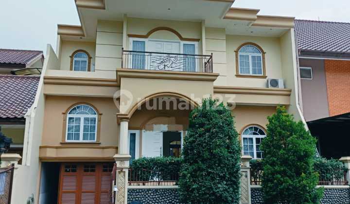 Rumah American Classic Split Level Siap Huni Di Puspitaloka