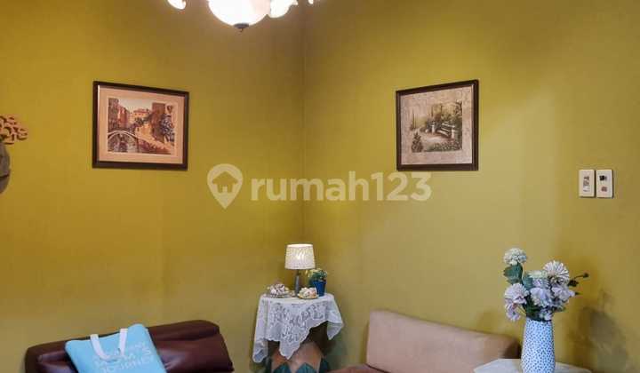 Rumah Siap Huni 2lantai Semi Furnish Bebas Banjir Di Giriloka 2