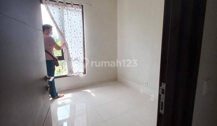 Rumah 2lantai minimalis modern, lingkungan nyaman aman di bsd 2