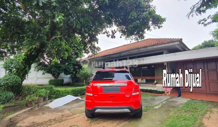 Rumah asri berlokasikan strategis bisa dipakai untuk usaha di lebakbulus 1