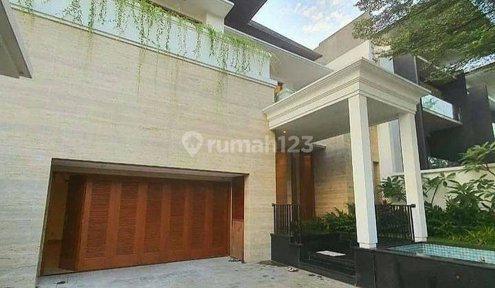 Rumah mewah keren elegan ditengah kota jakarta gedung hijau  1