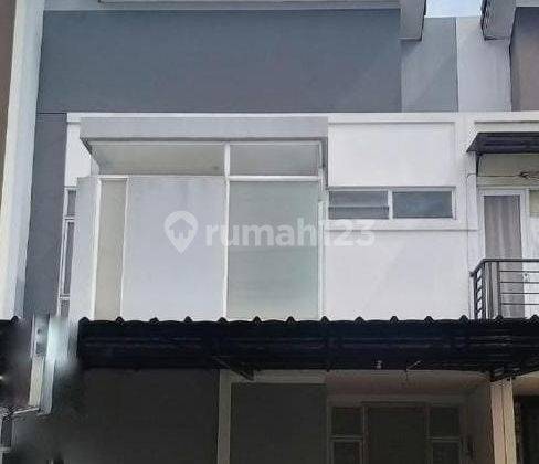 Rumah siap huni bagus murah hadap utara di the icon 1