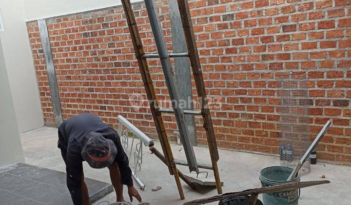 Rumah 2lantai di Taman Crysant bsd dekat stasiun dan toll 2