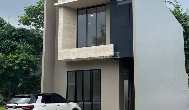 Rumah baru siap huni bagus nyaman dikawasan SCBD Bsd  1