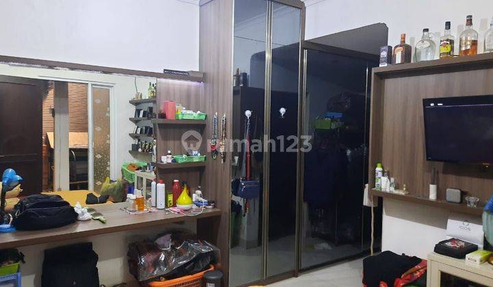 Rumah 2lantai diSevilla  fullyfurnished lokasi strategis   2