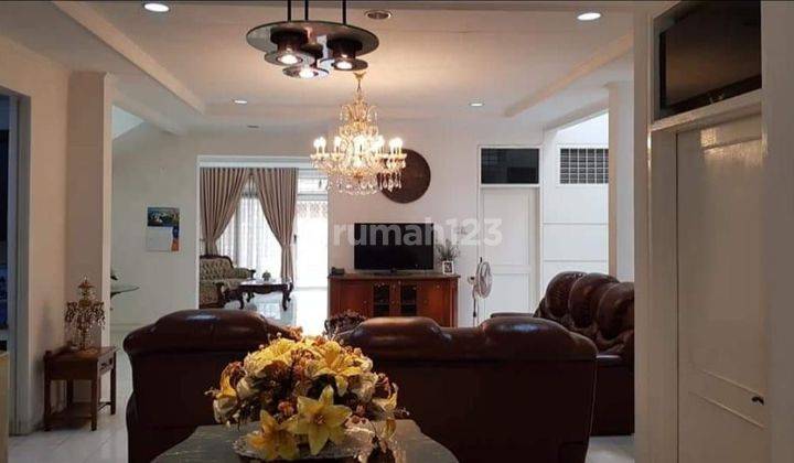 Rumah 2lantai Siap Huni Murah Di Pondok Indah Jakarta Selatan  2