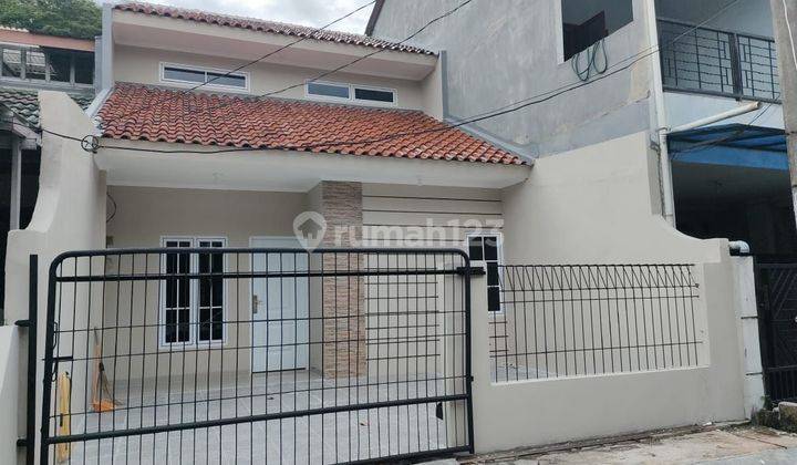 Rumah 1.5 Lantai Dekat Pasar Modern Dan Exit Toll Jakarta Bsd  1