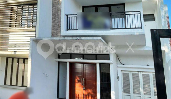 Rumah Flamboyan, Sunter Jaya, Tanjung Priok, Jakarta Utara